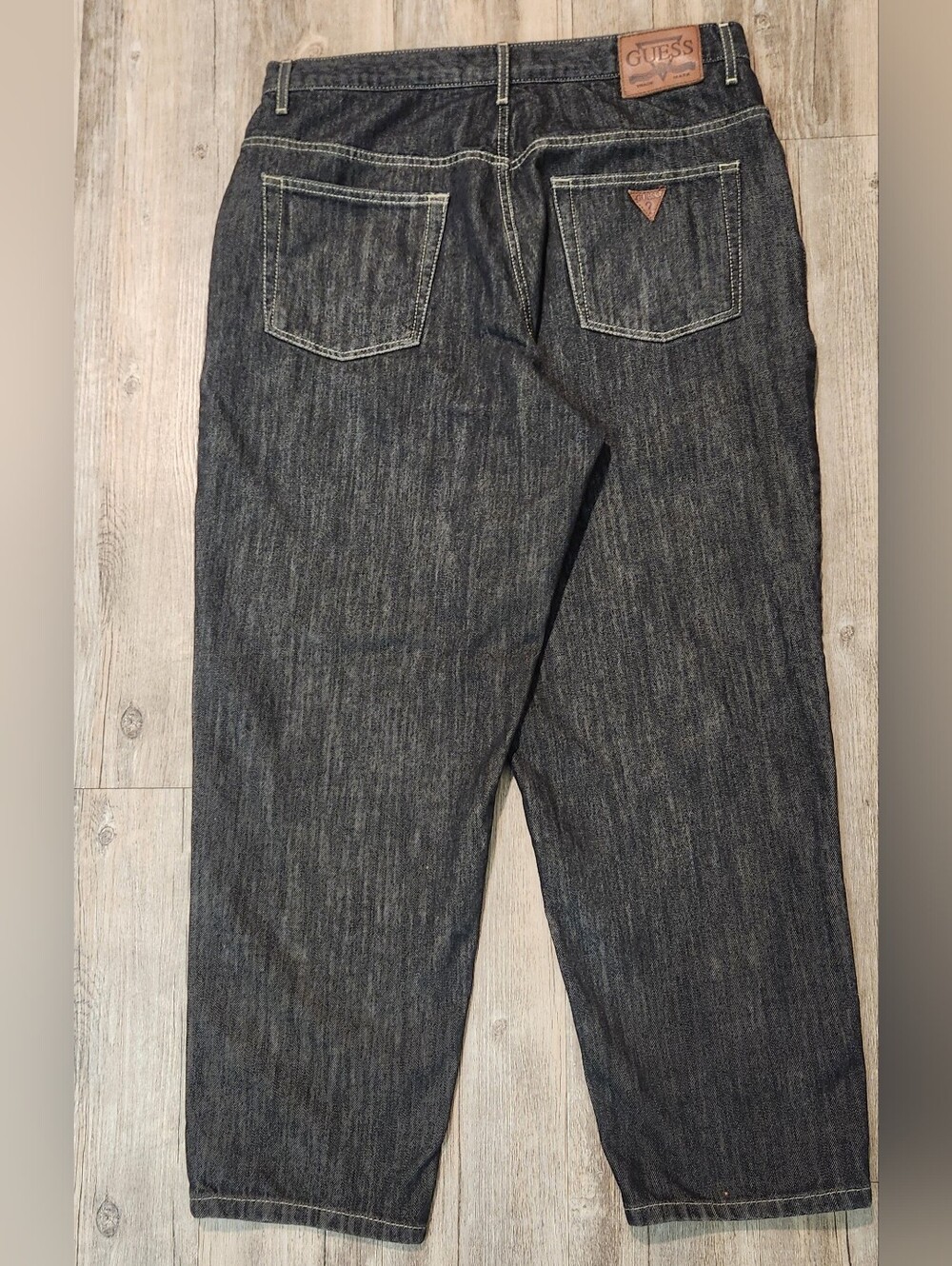 Men's baggy Guess Jeans size 36x29 (36×30) tapered leg